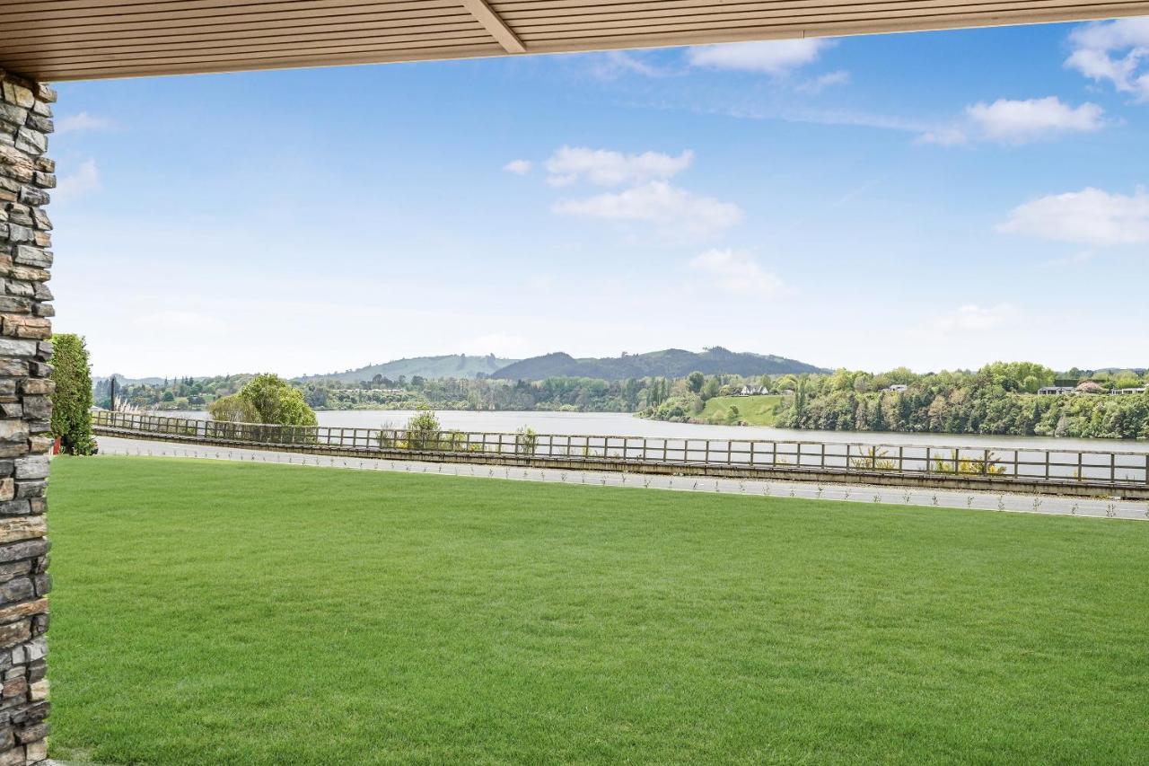 Lakeside Karapiro Downstairs Apartment Cambridge Zewnętrze zdjęcie