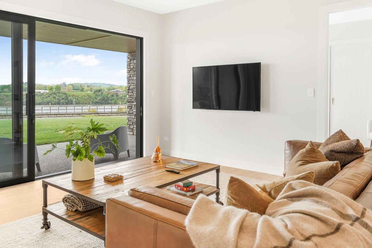 Lakeside Karapiro Downstairs Apartment Cambridge Zewnętrze zdjęcie